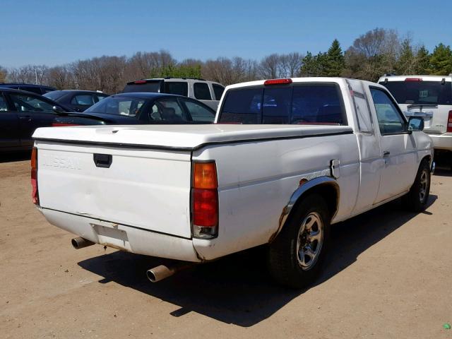 1N6SD16S6VC360422 - 1997 NISSAN TRUCK KING WHITE photo 4