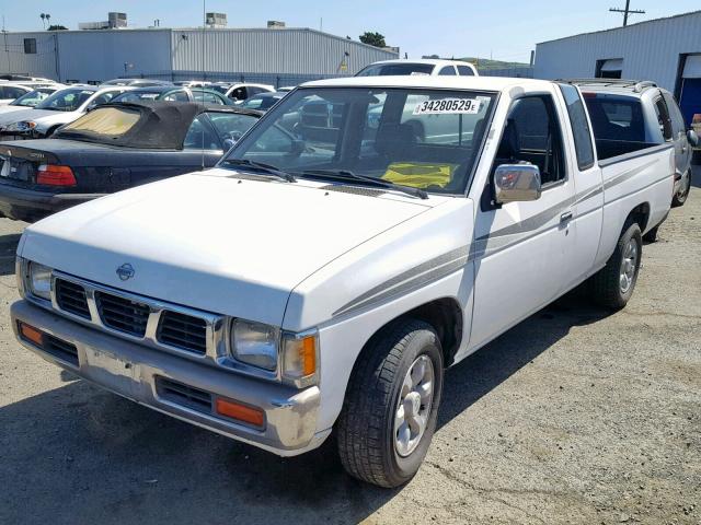 1N6SD16S5VC422148 - 1997 NISSAN TRUCK KING WHITE photo 2