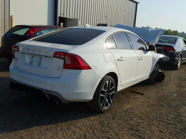 YV140MTL1H2431763 - 2017 VOLVO S60 DYNAMI WHITE photo 4