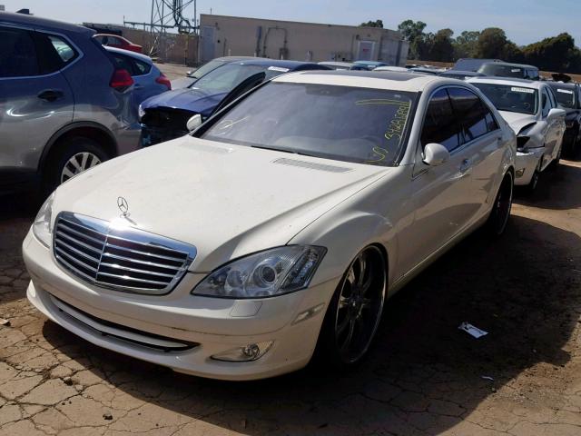 WDDNG71XX7A050615 - 2007 MERCEDES-BENZ S 550 WHITE photo 2