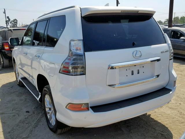 JTJBM7FX3J5209339 - 2018 LEXUS GX WHITE photo 3