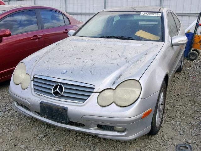 WDBRN47J12A309499 - 2002 MERCEDES-BENZ C 230K SPO SILVER photo 2