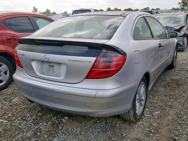 WDBRN47J12A309499 - 2002 MERCEDES-BENZ C 230K SPO SILVER photo 4