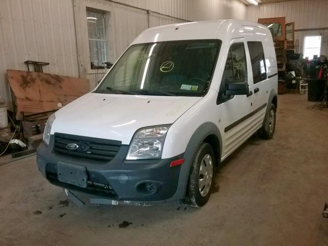 NM0LS6AN3DT135365 - 2013 FORD TRANSIT CO WHITE photo 2