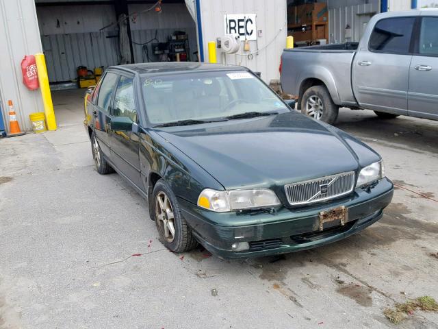 YV1LS5673W2520418 - 1998 VOLVO S70 GLT GREEN photo 1