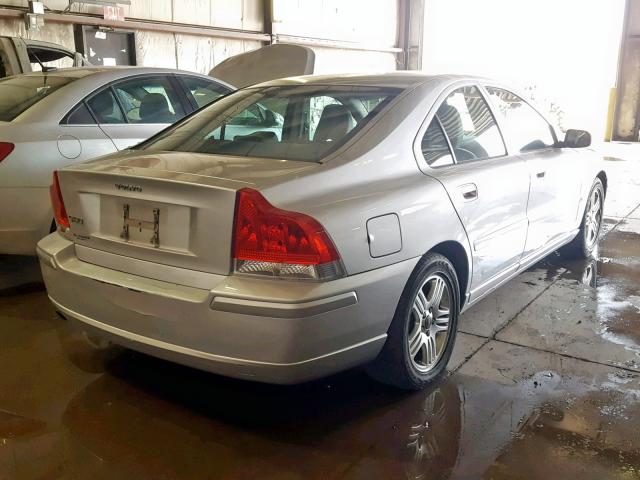 YV1RS612752443143 - 2005 VOLVO S60 SILVER photo 4