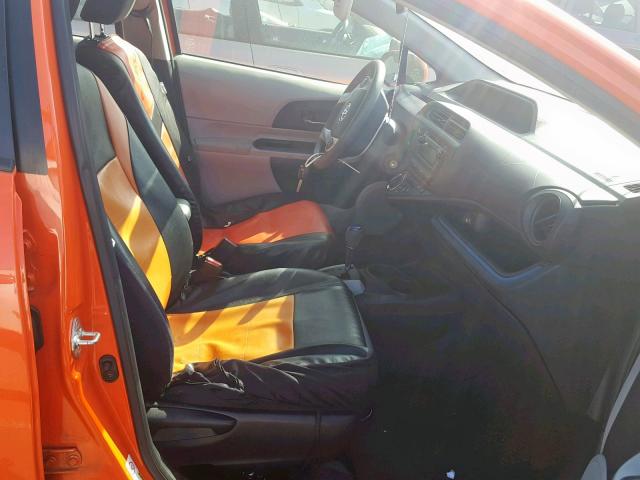 JTDKDTB31D1037953 - 2013 TOYOTA PRIUS C ORANGE photo 5