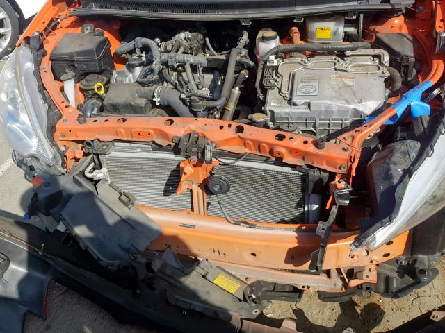 JTDKDTB31D1037953 - 2013 TOYOTA PRIUS C ORANGE photo 7