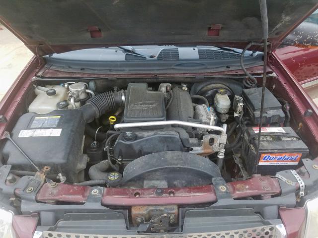 1GKET16S456162427 - 2005 GMC ENVOY XL  photo 7