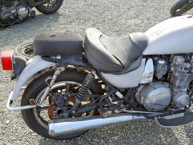 JKAKZCP2XGB503907 - 1986 KAWASAKI KZ1000 P SILVER photo 6