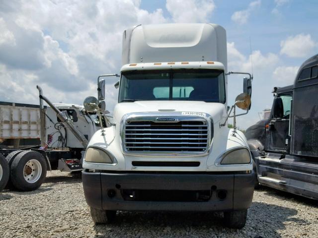 1FUJA6CG84DM86304 - 2004 FREIGHTLINER CONVENTION WHITE photo 10