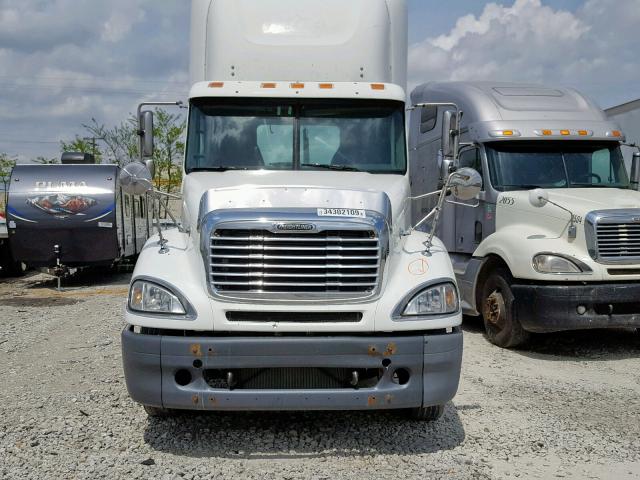 1FUJA6CG85DN58412 - 2005 FREIGHTLINER CONVENTION WHITE photo 10