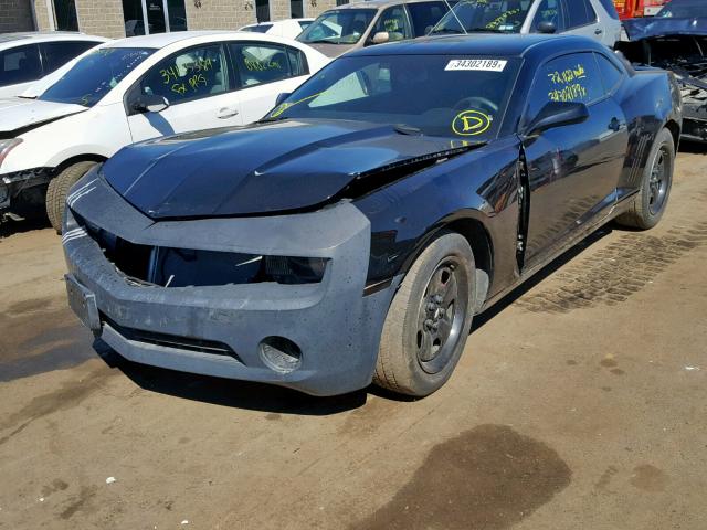 2G1FA1E39C9131589 - 2012 CHEVROLET CAMARO LS BLACK photo 2