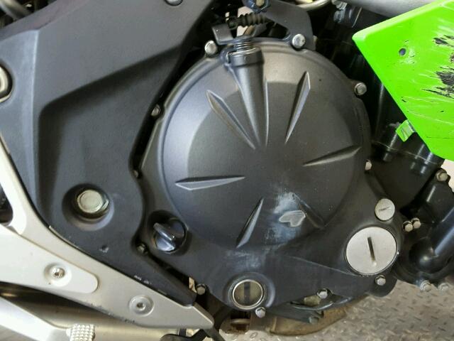 JKAEXEC139DA46296 - 2009 KAWASAKI EX650 C 绿色 照片 19