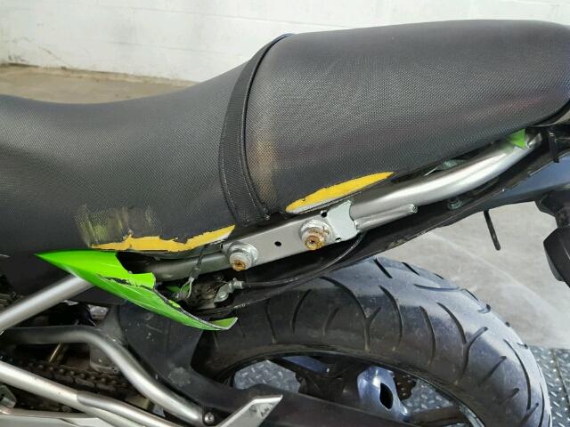 JKAEXEC139DA46296 - 2009 KAWASAKI EX650 C 绿色 照片 9