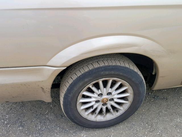 2A8GP54L27R273736 - 2007 CHRYSLER TOWN & COU 金色 照片 9