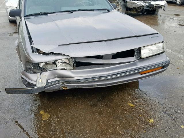 1G3AM54N7N6302188 - 1992 OLDSMOBILE CUTLASS CI ნაცრისფერი ფოტო 9