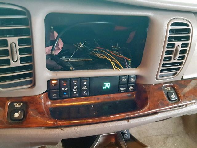 1G4CW52K5W4620699 - 1998 BUICK PARK AVENU GREEN photo 9