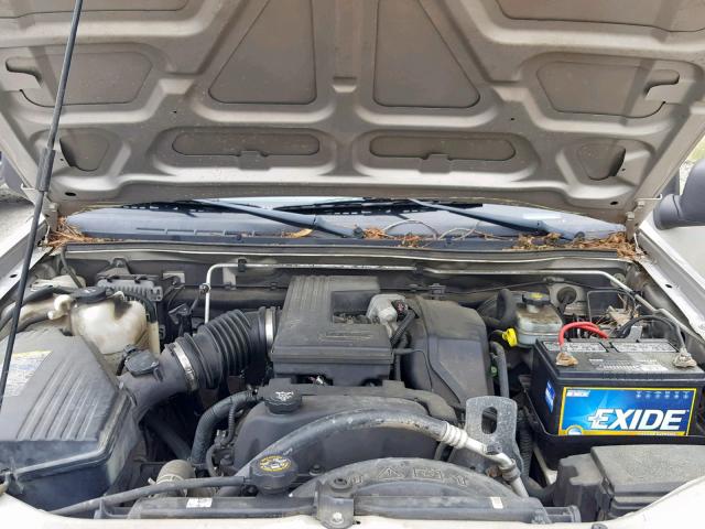 1GCDT196958232286 - 2005 CHEVROLET COLORADO SILVER photo 7