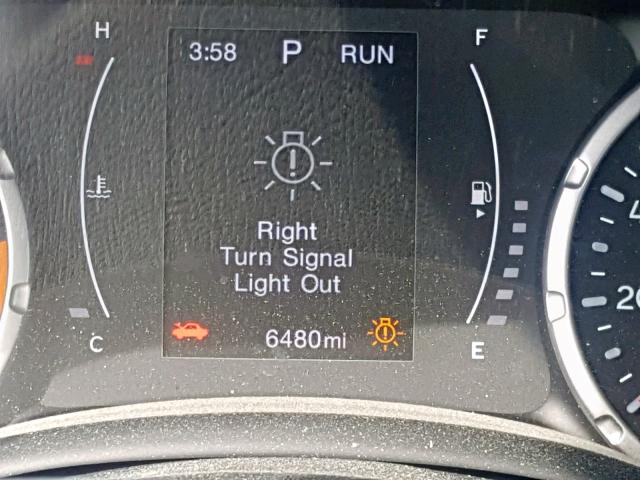 ZACCJAAB7HPE52856 - 2017 JEEP RENEGADE S ვერცხლისფერი ფოტო 8