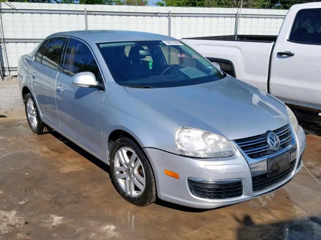 3VWRF71KX7M035826 - 2007 VOLKSWAGEN JETTA 2.5 SILVER photo 1