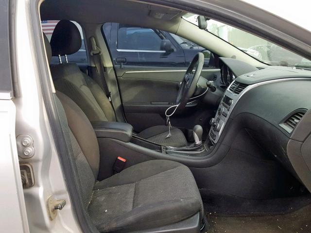 1G1ZC5E09AF166903 - 2010 CHEVROLET MALIBU 1LT 银色 照片 5