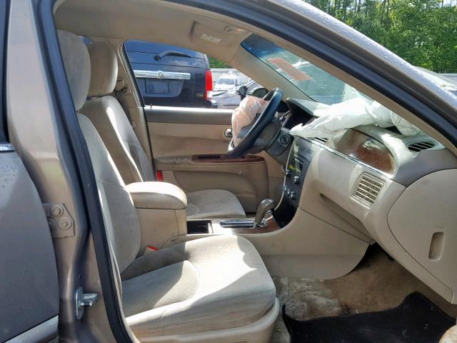 2G4WC552461227208 - 2006 BUICK LACROSSE C BROWN photo 5