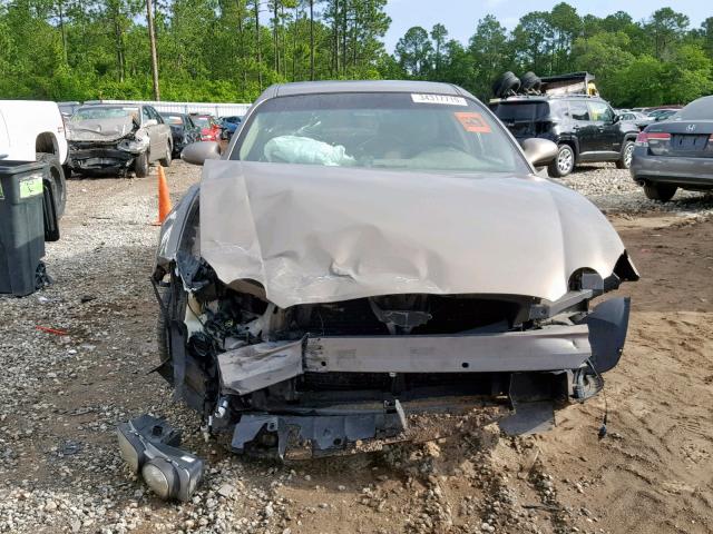 2G4WC552461227208 - 2006 BUICK LACROSSE C BROWN photo 9