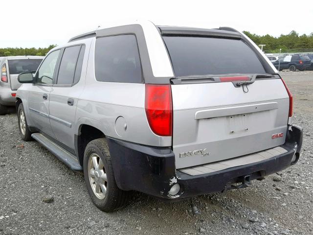 1GKET12S156194001 - 2005 GMC ENVOY XUV SILVER photo 3