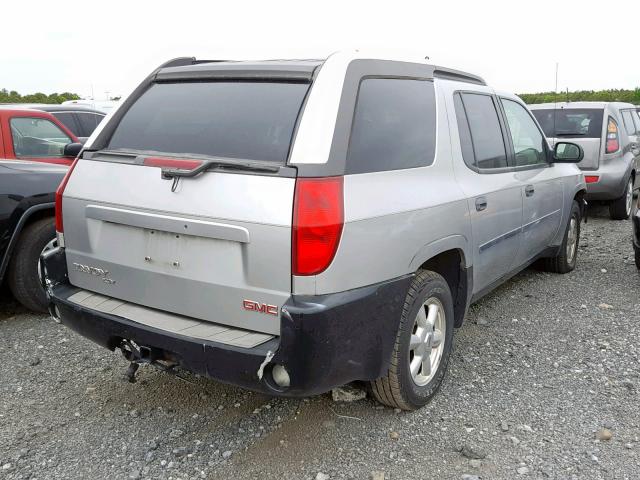 1GKET12S156194001 - 2005 GMC ENVOY XUV SILVER photo 4