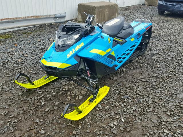 2BPSUXJD5JV000081 - 2018 SKI SNOWMOBILE BLUE photo 2