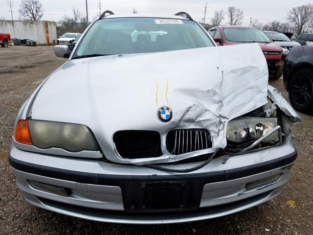 WBAAW33411ET42819 - 2001 BMW 325 IT  photo 7