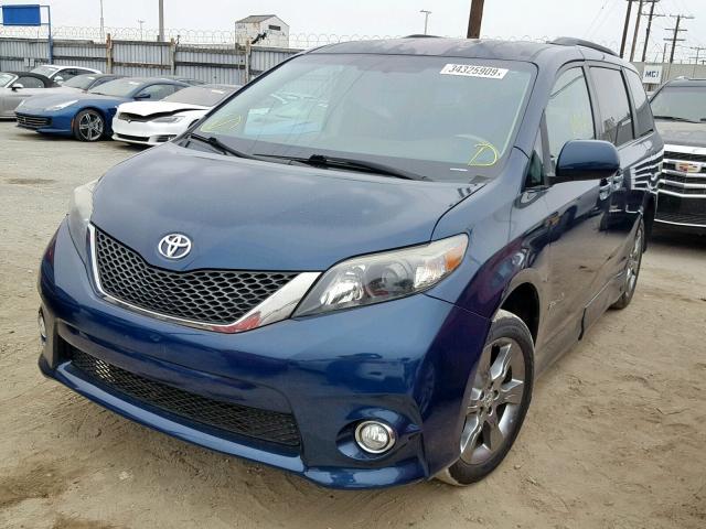 5TDXK3DC1BS104589 - 2011 TOYOTA SIENNA SPO GREEN photo 2