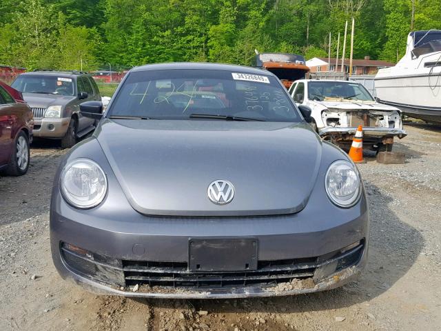 3VWF17AT2EM646294 - 2014 VOLKSWAGEN BEETLE GRAY photo 9