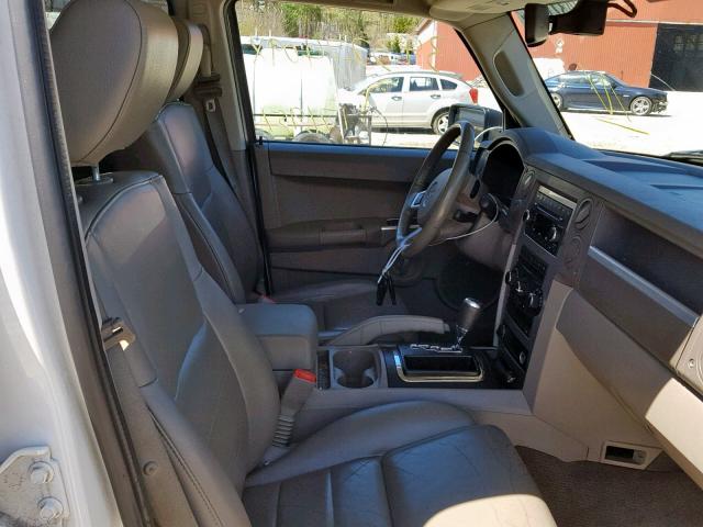 1J8HG48K18C202800 - 2008 JEEP COMMANDER 银色 照片 5
