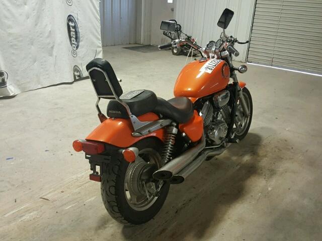 JH2RC43051M700244 - 2001 HONDA VF750 C ORANGE photo 4