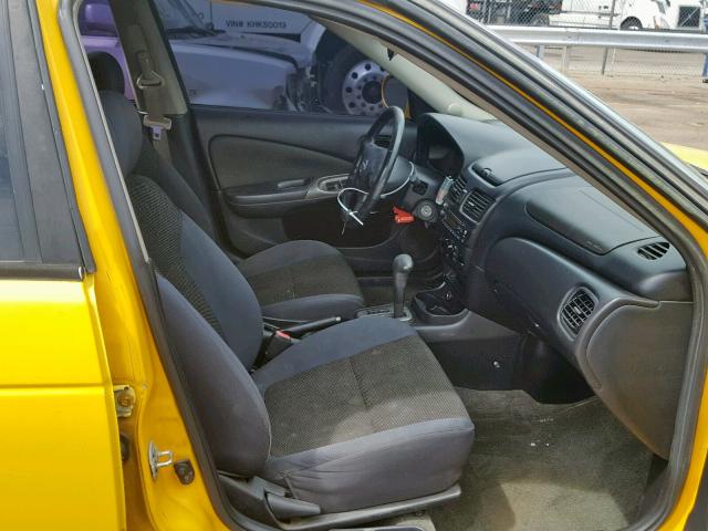 3N1AB51D74L734739 - 2004 NISSAN SENTRA SE- YELLOW photo 5