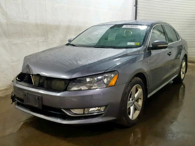 1VWAT7A32FC112039 - 2015 VOLKSWAGEN PASSAT S GRAY photo 2