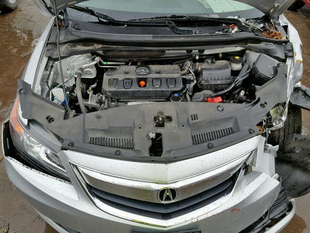 19VDE1F31EE006701 - 2014 ACURA ILX 20 SILVER photo 7