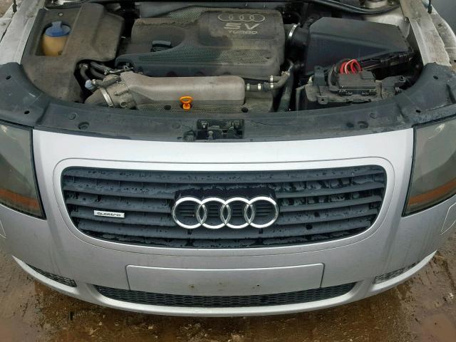 TRUWC28NX21004377 - 2002 AUDI TT QUATTRO SILVER photo 7