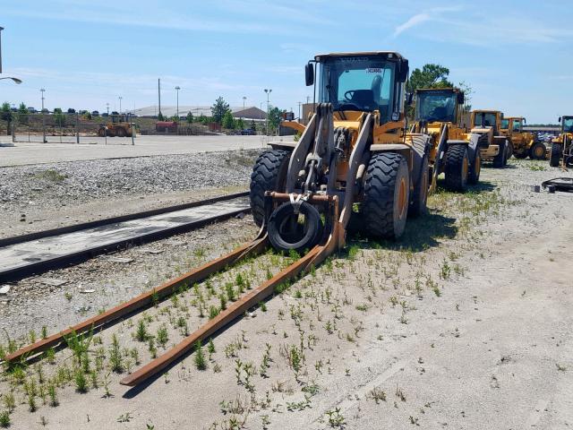 VCE0L90FV00068739 - 2008 VOLVO L90F YELLOW photo 2