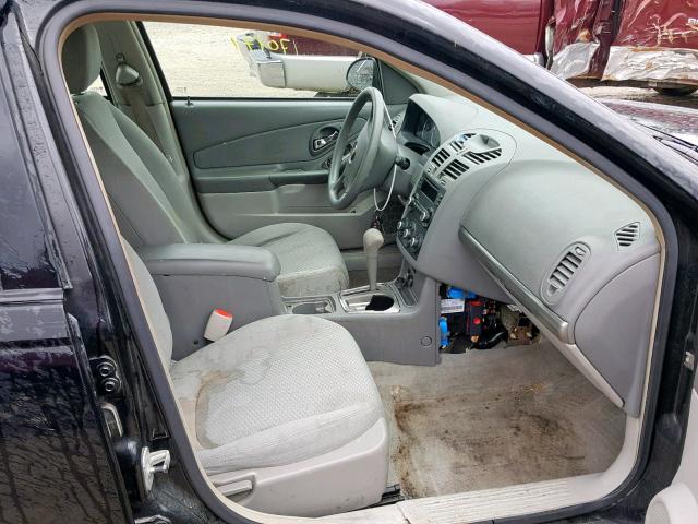 1G1ZS51F46F220144 - 2006 CHEVROLET MALIBU LS BLACK photo 5