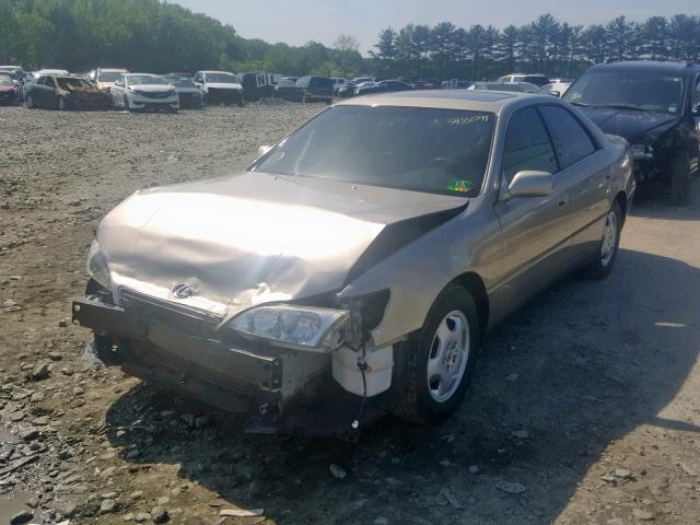 JT8BF28G4X5068737 - 1999 LEXUS ES 300 TAN photo 2