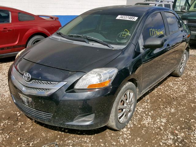 JTDBT923371001577 - 2007 TOYOTA YARIS BLACK photo 2