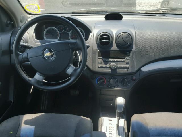 KL1TD5DE7BB152473 - 2011 CHEVROLET AVEO LS SILVER photo 9