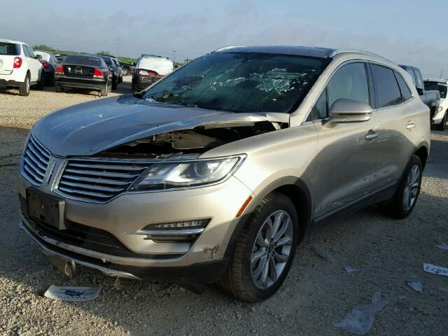 5LMCJ1A95FUJ33554 - 2015 LINCOLN MKC GOLD photo 2