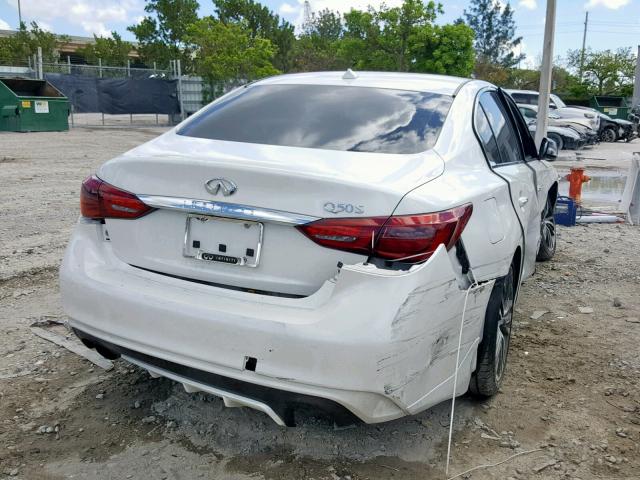 JN1EV7AP9JM356813 - 2018 INFINITI Q50 LUXE WHITE photo 4