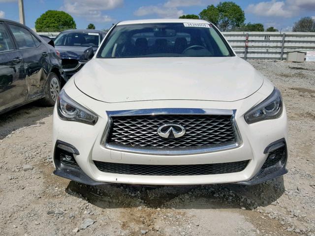 JN1EV7AP9JM356813 - 2018 INFINITI Q50 LUXE WHITE photo 9