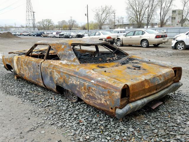 RM21H8G151724 - 1968 PLYMOUTH ROADRUNNER RED photo 3