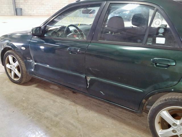 JM1BJ226X20633773 - 2002 MAZDA PROTEGE DX GREEN photo 9